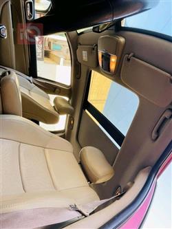 جیپ گراند شیرۆکی